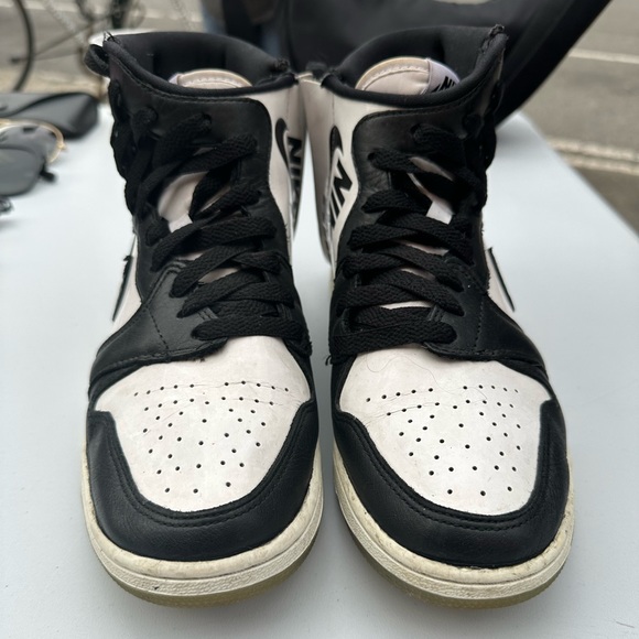 Nike Air Jordan 1 Rebel XX Concord (Panda) - Picture 2 of 5